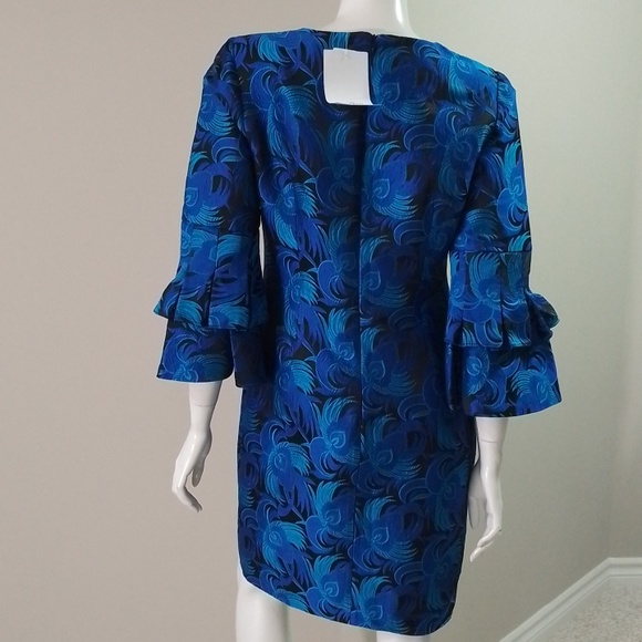 A4 Badgley Mischka 4 blue floral pattern with 2 tiered sleeve - Picture 9 of 10